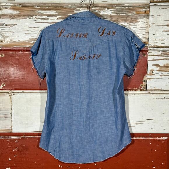 Rare Vintage 70s Western Embroidered Pearl Snap Distressed‎ Shirt - Picture 1 of 10